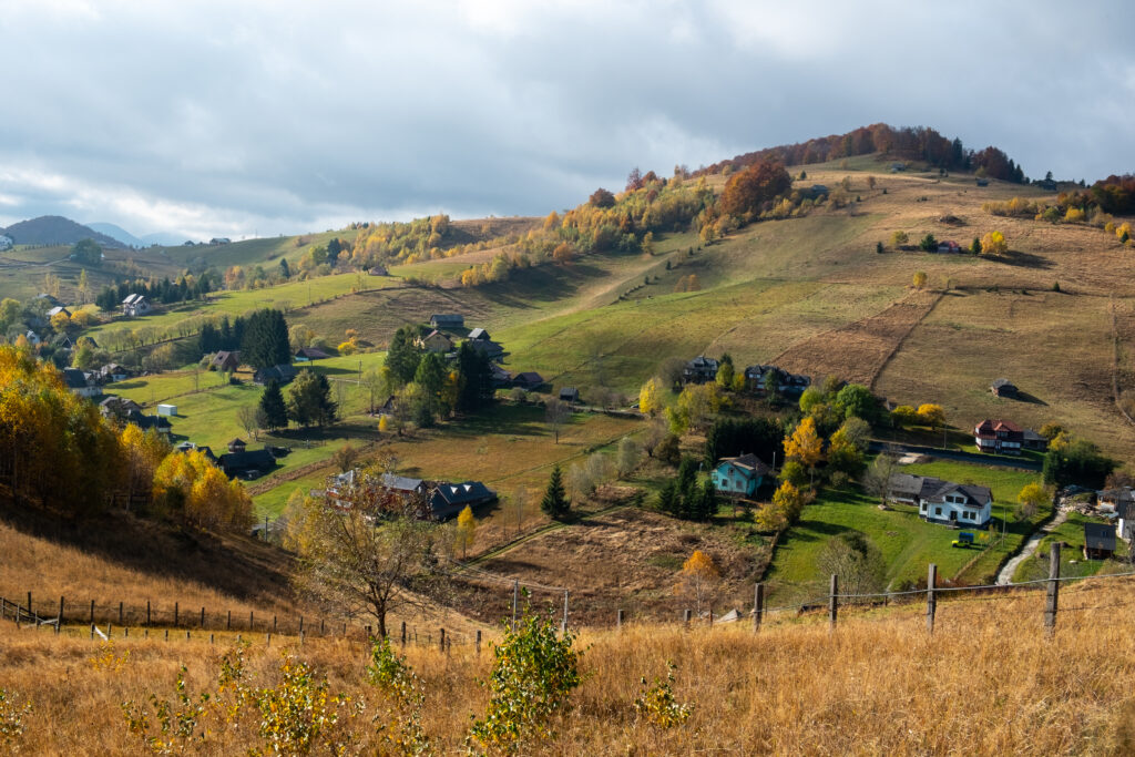 Voyage en Transylvanie : Le Village de Sirnea